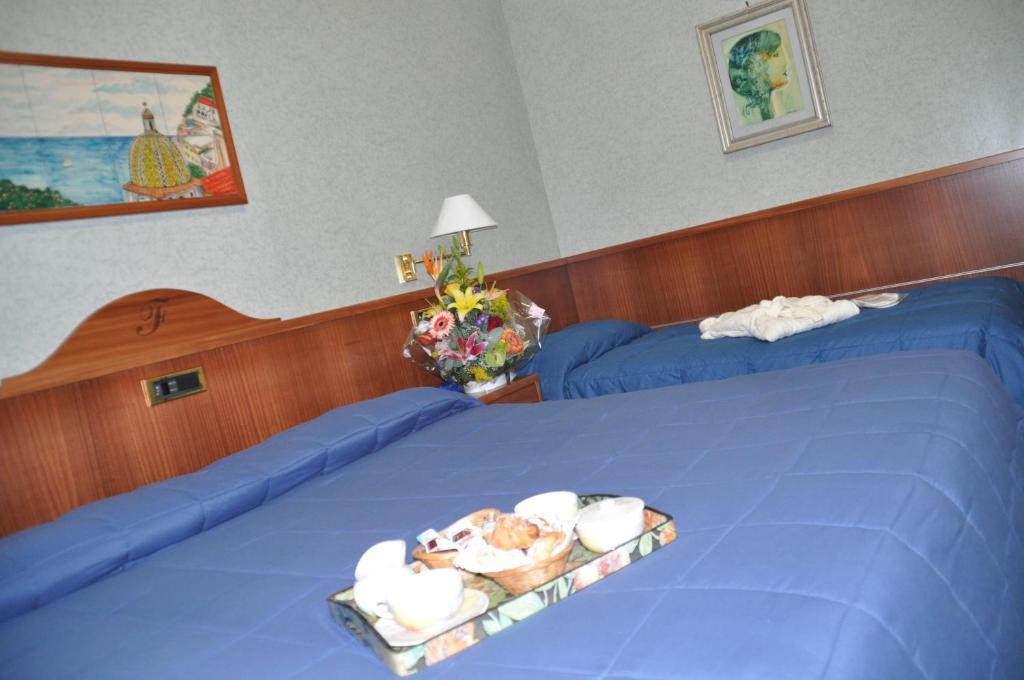 Albergo Fiorenza Salerno Camera foto