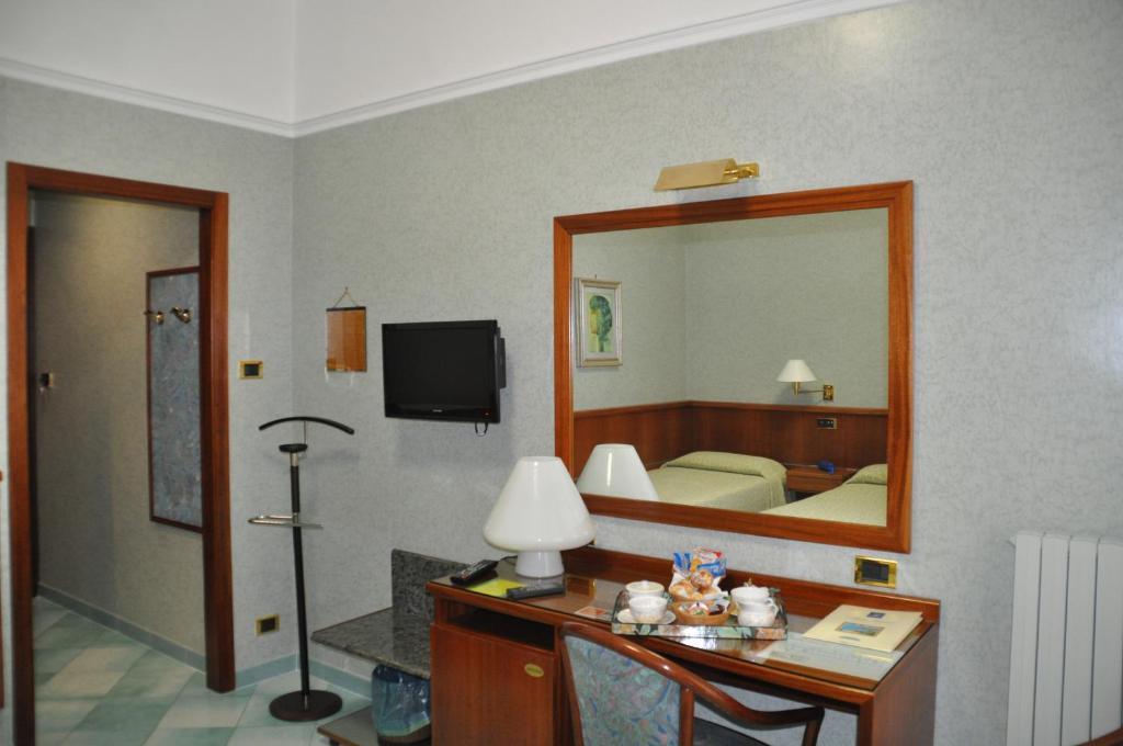 Albergo Fiorenza Salerno Camera foto