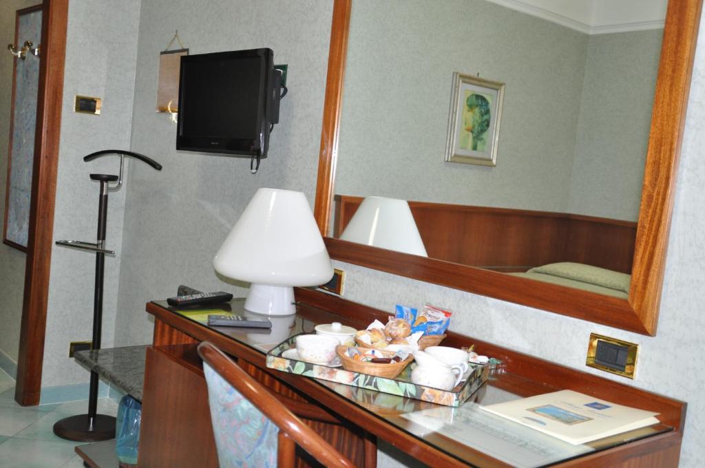 Albergo Fiorenza Salerno Camera foto