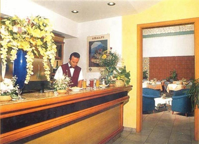 Albergo Fiorenza Salerno Esterno foto