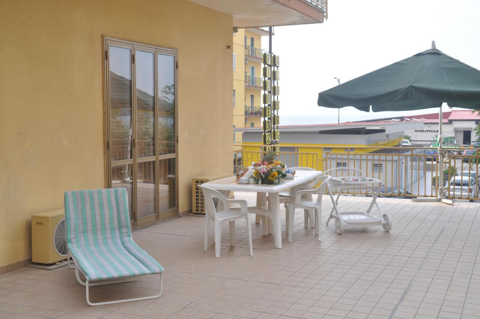 Albergo Fiorenza Salerno Esterno foto